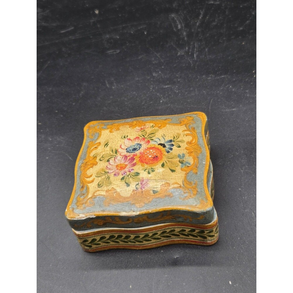 Vintage Hand Painted Trinket Jewelry Dresser Box